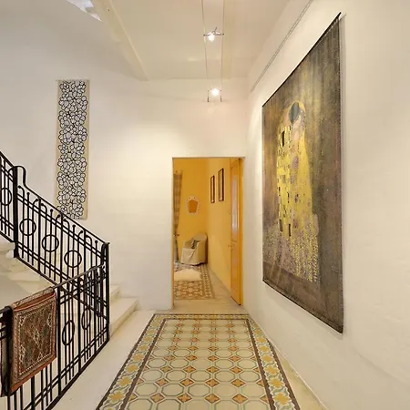 Semesterbostad Townhouse In The Three Cities